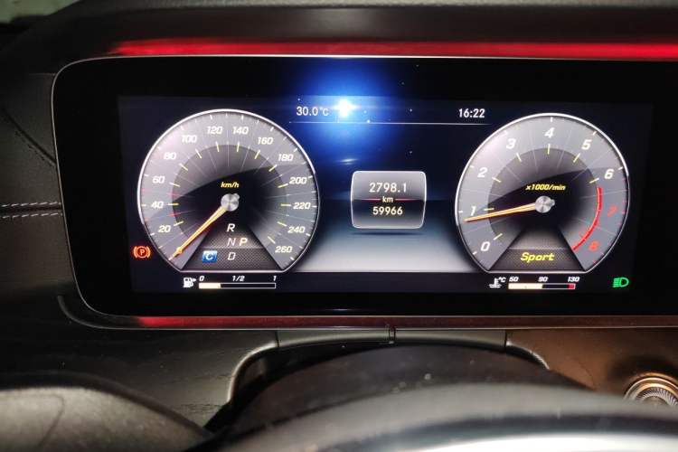 Used Mercedes-Benz E-Class 2018 Restyled E 300 L Sport Luxury Edition Odometer Close Up