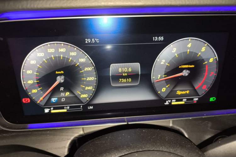 Used Mercedes-Benz E-Class 2018 E 200 Convertible Coupe Odometer Close Up