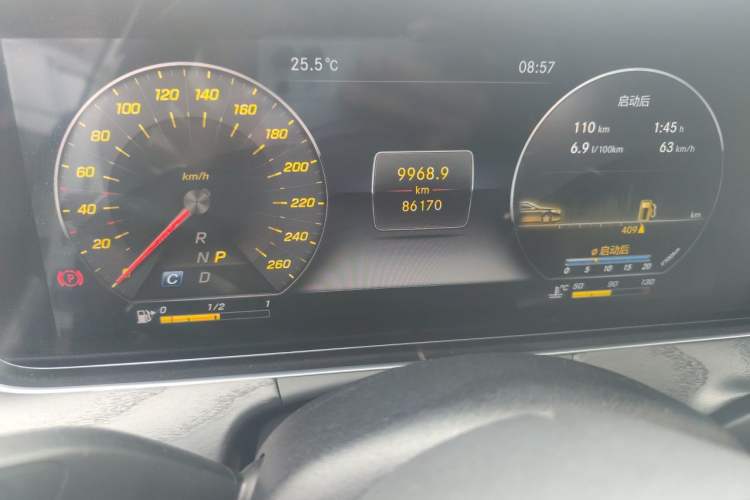 Used Mercedes-Benz E-Class 2018 E 200 L Sport Edition Odometer Close Up
