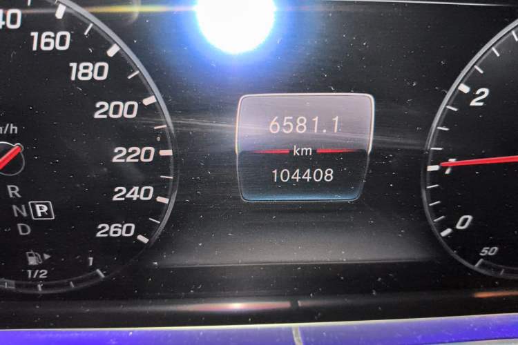 Used Mercedes-Benz E-Class 2018 Restyled E 300 L Sport Luxury Edition Odometer Close Up
