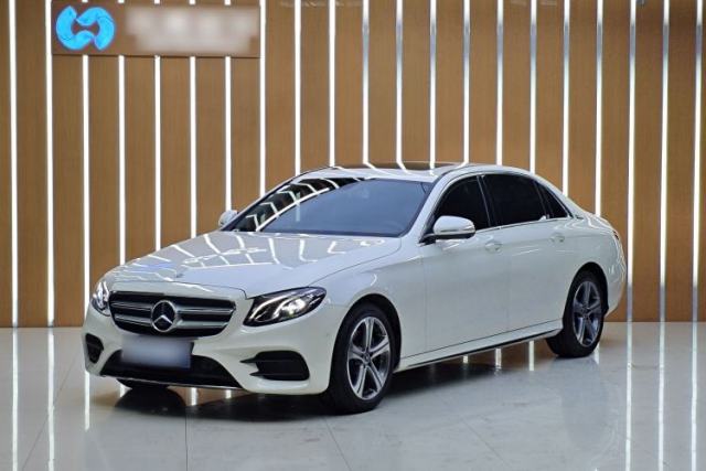Used Mercedes-Benz E-Class 2018 Facelift E 200 L Sport Edition