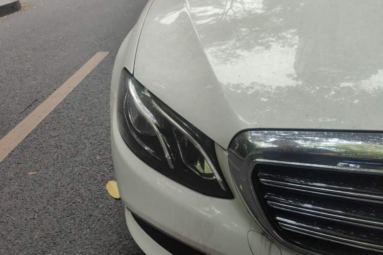 Used Mercedes-Benz E-Class 2018 E 300 L Luxury Model Right Front Headlight