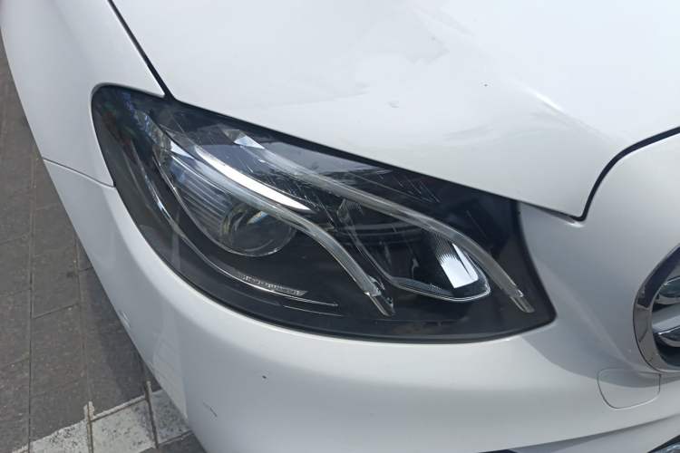 Used Mercedes-Benz E-Class 2018 Facelift E 200 L Sport Edition Right Front Headlight