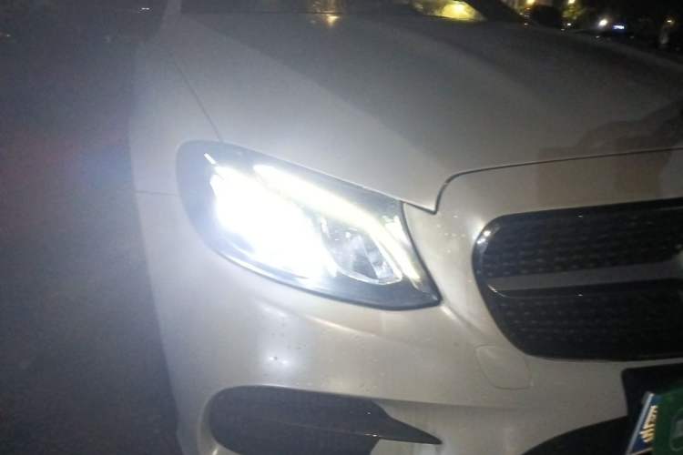 Used Mercedes-Benz E-Class 2018 E 200 Coupe Right Front Headlight