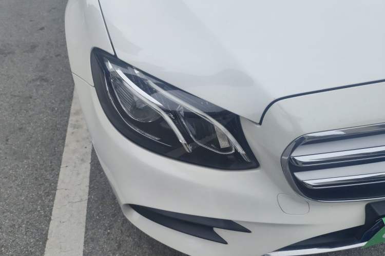 Used Mercedes-Benz E-Class 2018 E 200 L Sport Edition Right Front Headlight