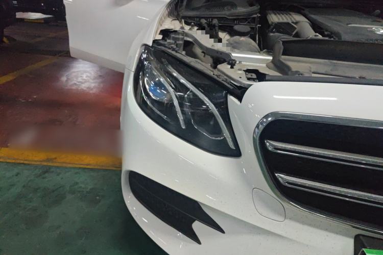 Used Mercedes-Benz E-Class 2018 E 200 Sport Edition Right Front Headlight