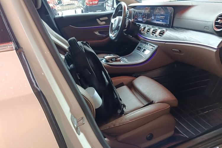 Used Mercedes-Benz E-Class 2018 E 200 L Sport Edition Right Front Seat