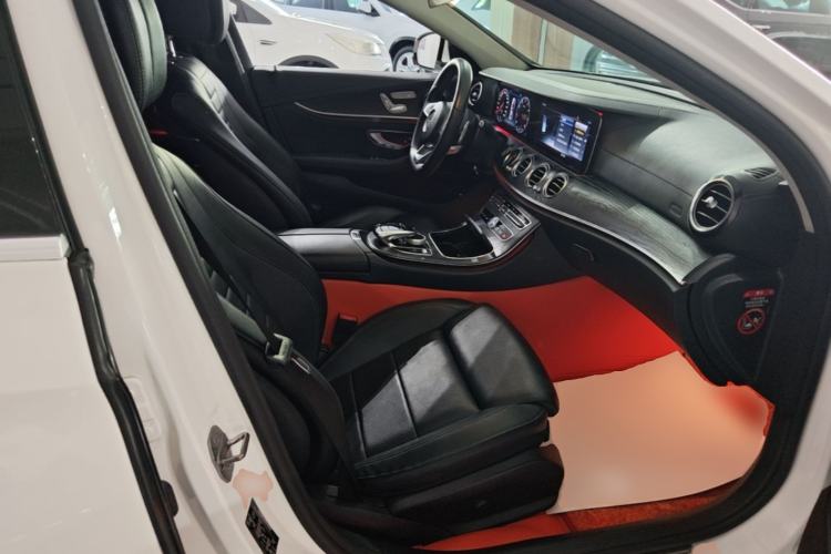 Used Mercedes-Benz E-Class 2018 Facelift E 200 L Sport Edition Right Front Seat