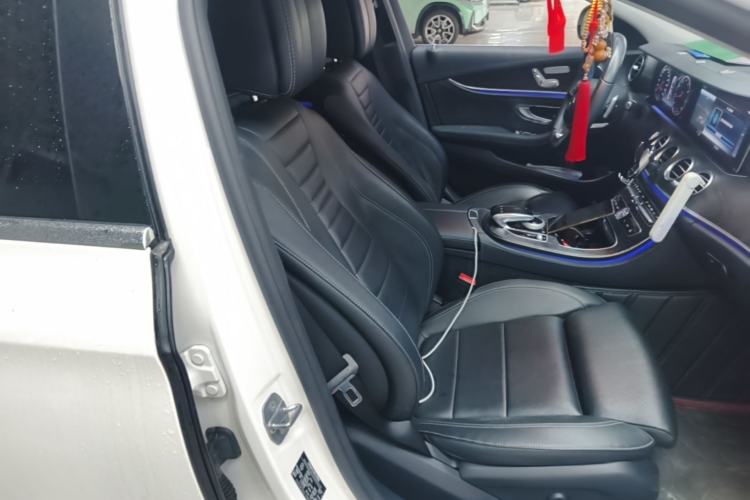 Used Mercedes-Benz E-Class 2018 E 200 L Sport Edition Right Front Seat
