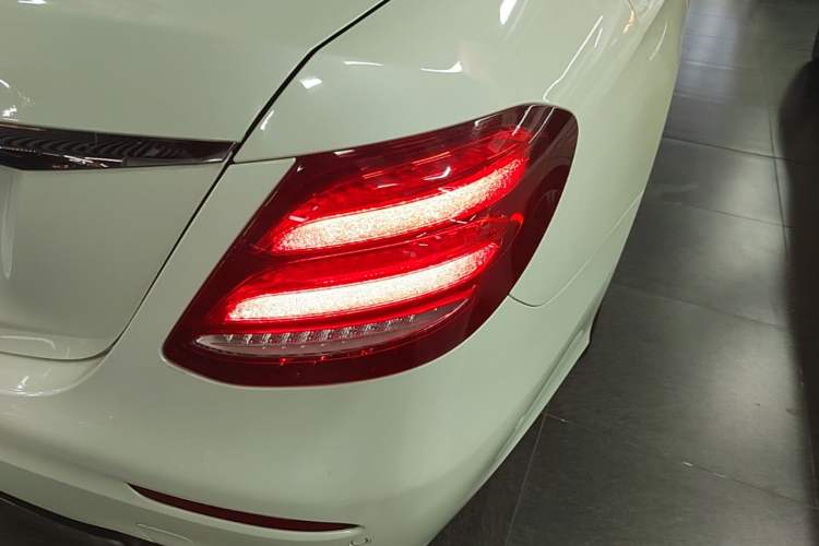 Used Mercedes-Benz E-Class 2018 Facelift E 200 L Sport Edition Right Rear Taillight