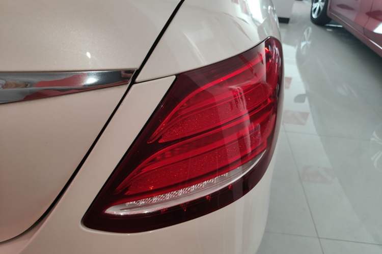 Used Mercedes-Benz E-Class 2018 Facelift E 200 L Sport Edition Right Rear Taillight