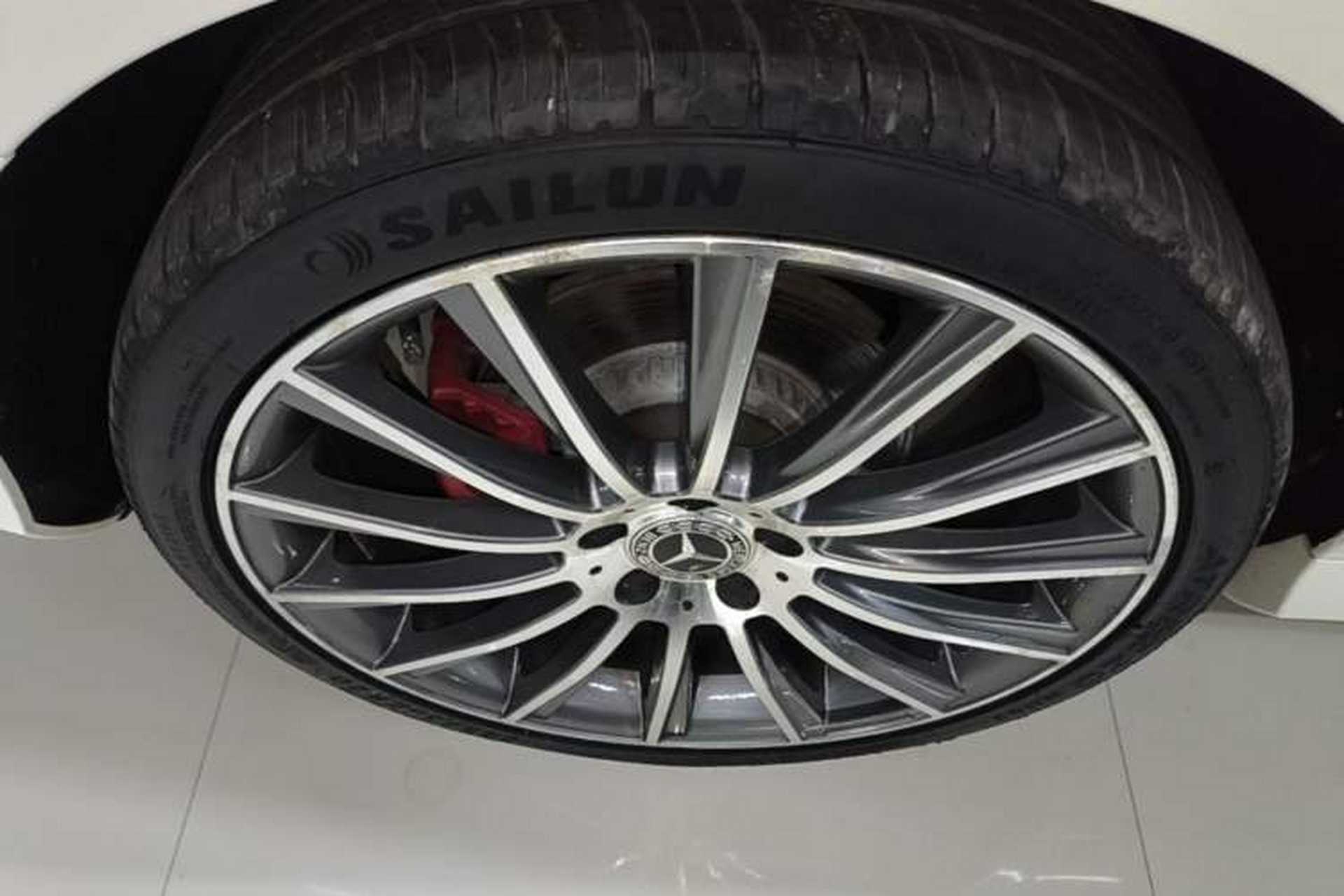 Used Mercedes-Benz E-Class 2018 Facelift E 200 L Sport 4MATIC Right Rear Wheel Hub