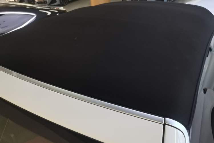 Used Mercedes-Benz E-Class 2018 E 200 Convertible Coupe Roof
