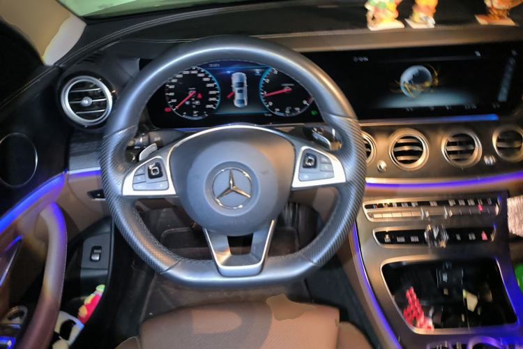 Used Mercedes-Benz E-Class 2018 Facelift E 200 L Sport Edition Steering Wheel