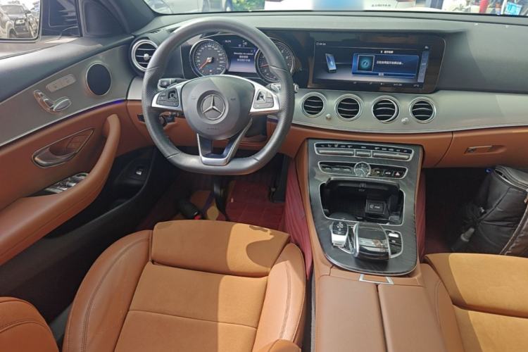 Used Mercedes-Benz E-Class 2018 E 200 Sport 4MATIC Steering Wheel