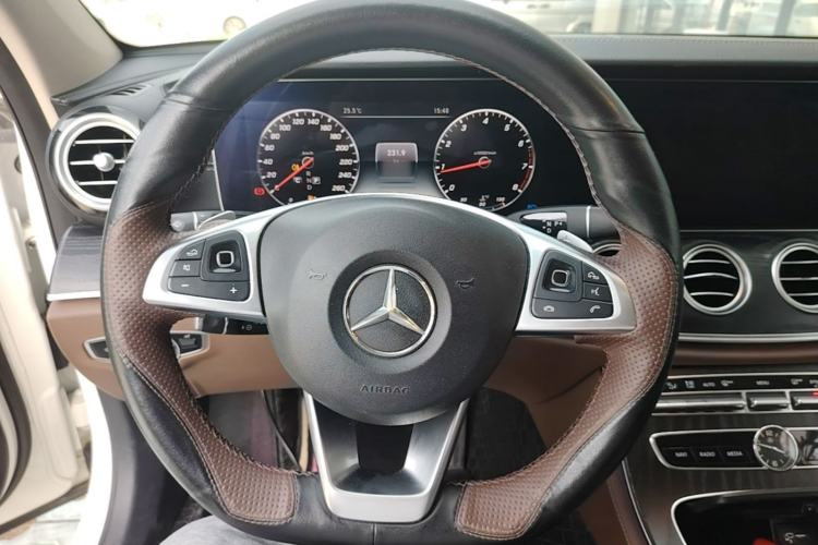 Used Mercedes-Benz E-Class 2018 Facelift E 200 L Sport 4MATIC Steering Wheel