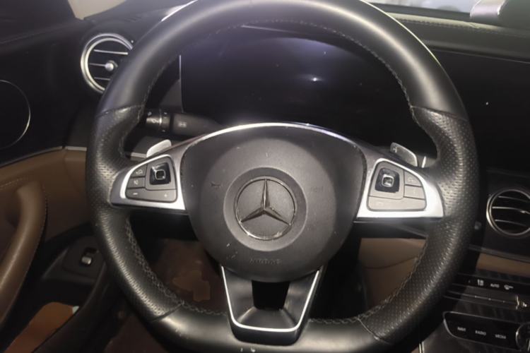 Used Mercedes-Benz E-Class 2018 Restyled E 300 L Sporty and Stylish Edition Steering Wheel