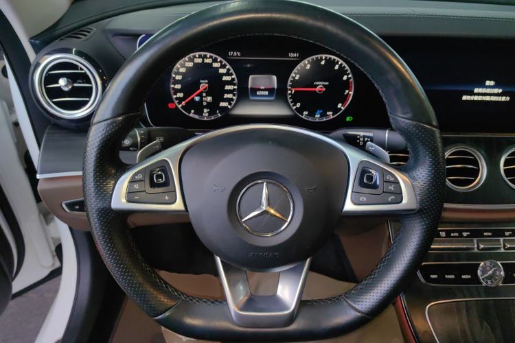 Used Mercedes-Benz E-Class 2018 E 200 L Sport Edition Steering Wheel