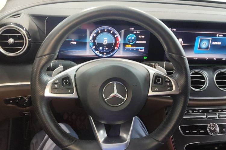 Used Mercedes-Benz E-Class 2018 Facelift E 200 L Sport Edition Steering Wheel