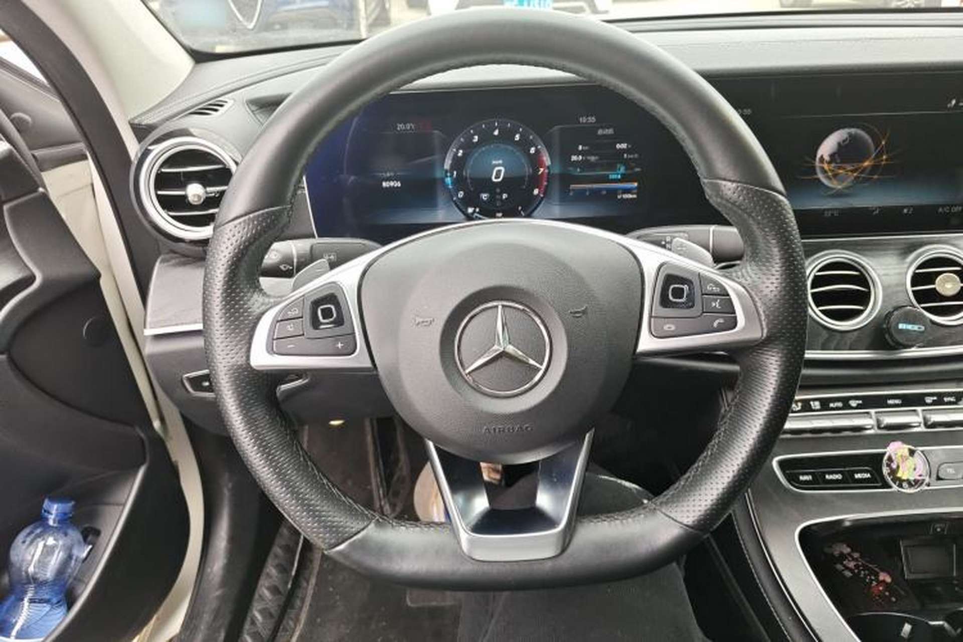 Used Mercedes-Benz E-Class 2018 Facelift E 200 L Sport Edition Steering Wheel