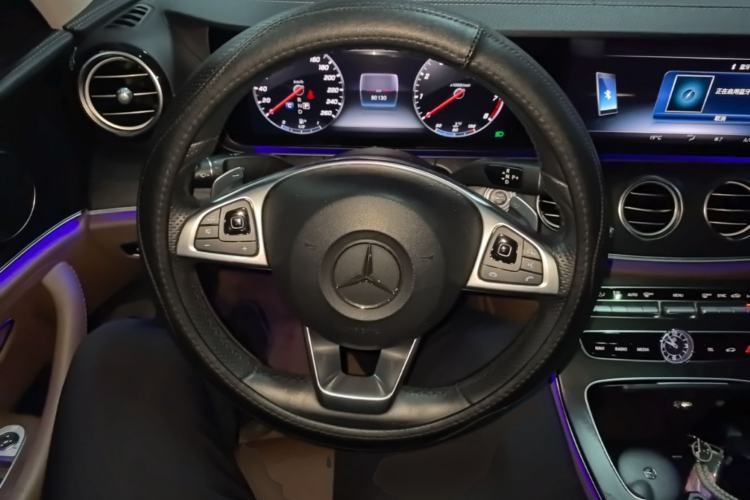 Used Mercedes-Benz E-Class 2018 Facelift E 200 L Sport Edition Steering Wheel