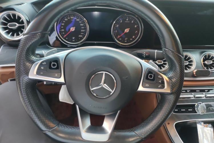 Used Mercedes-Benz E-Class 2018 E 200 Coupe Steering Wheel