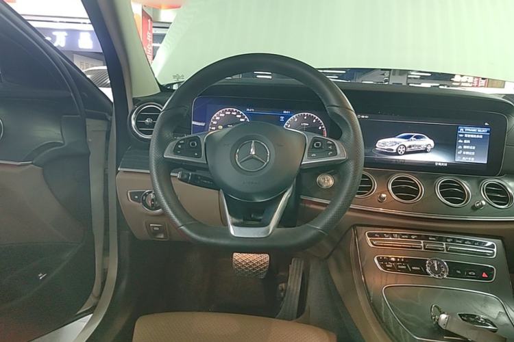 Used Mercedes-Benz E-Class 2018 Facelift E 200 L Sport Edition Steering Wheel