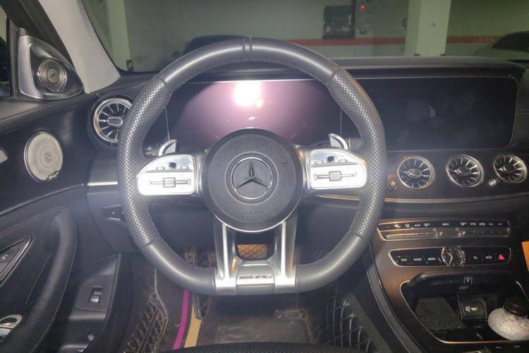 Used Mercedes-Benz E-Class 2018 Facelift E 200 L Sport Edition Steering Wheel
