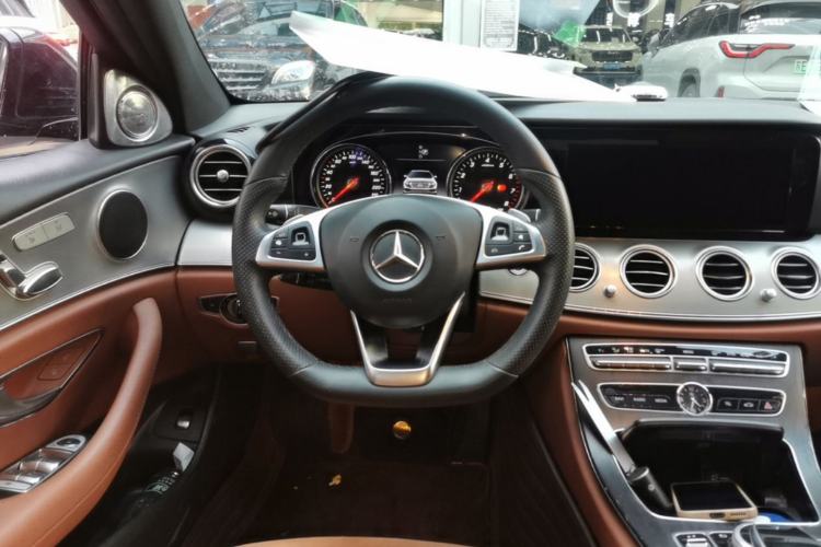 Used Mercedes-Benz E-Class 2018 E 200 Sport Edition Steering Wheel