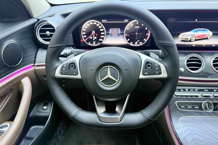 Used Mercedes-Benz E-Class 2018 E 300 L Sport Luxury Edition Steering Wheel