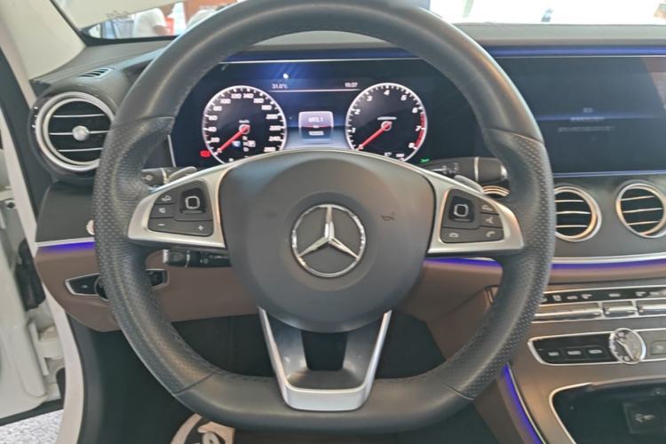 Used Mercedes-Benz E-Class 2018 Facelift E 200 L Sport Edition Steering Wheel