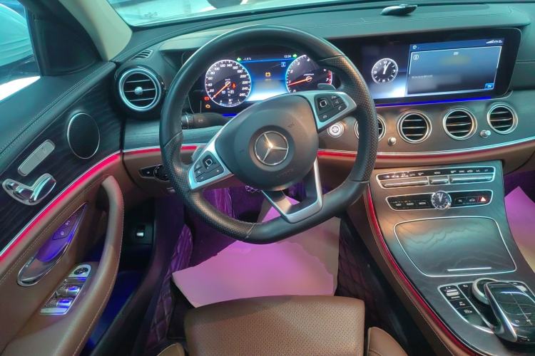 Used Mercedes-Benz E-Class 2018 Facelift E 200 L Sport Edition Steering Wheel