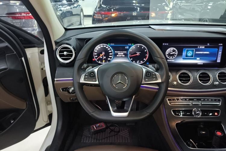 Used Mercedes-Benz E-Class 2018 Facelift E 200 L Sport 4MATIC Steering Wheel