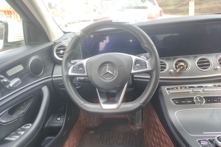 Used Mercedes-Benz E-Class 2018 E 200 L Sport Edition Steering Wheel