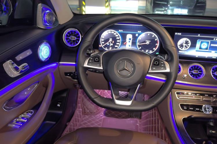 Used Mercedes-Benz E-Class 2018 Restyled E 300 L Sporty and Stylish Edition Steering Wheel