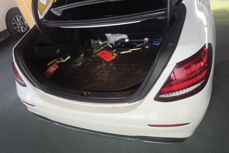 Used Mercedes-Benz E-Class 2018 Restyled E 300 L Sporty and Stylish Edition Trunk