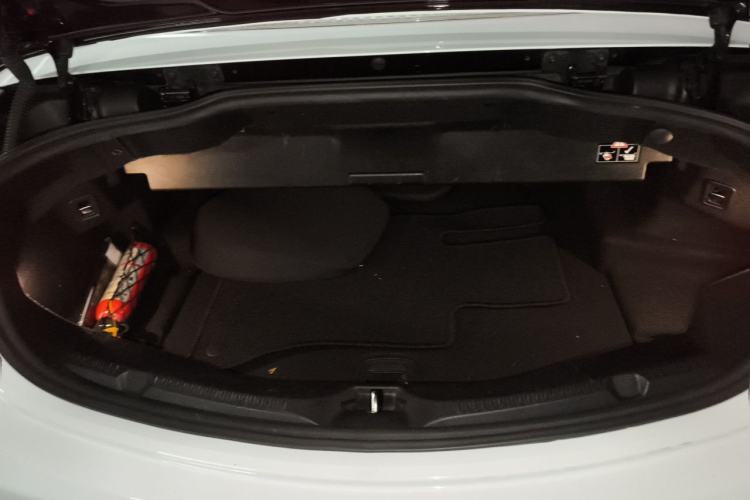 Used Mercedes-Benz E-Class 2018 E 200 Convertible Coupe Trunk