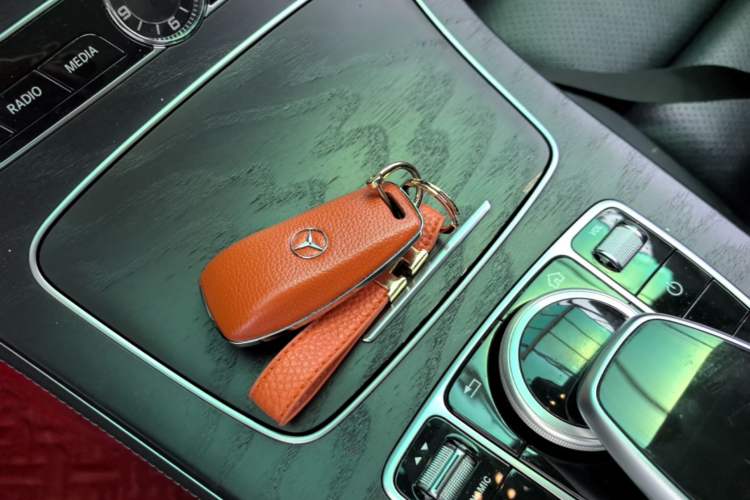 Used Mercedes-Benz E-Class 2018 E 200 L Sport Edition Vehicle Key