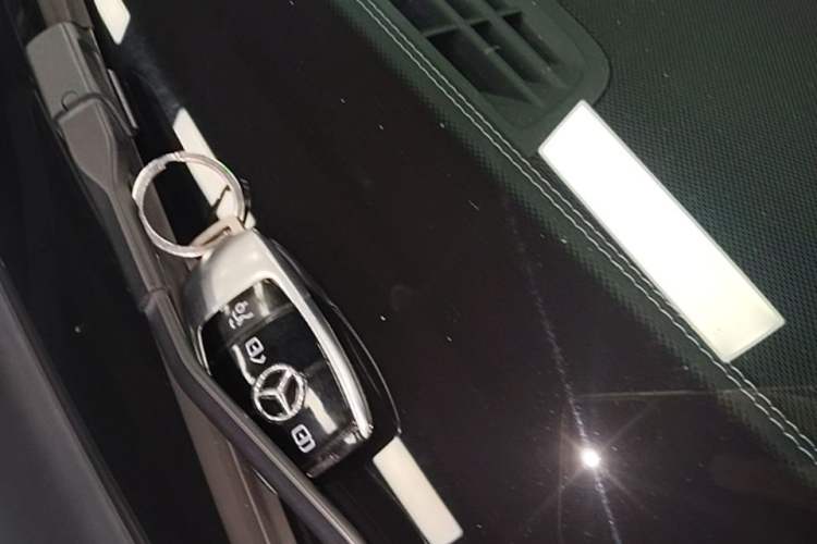 Used Mercedes-Benz E-Class 2018 E 300 L Sporty and Stylish Model Vehicle Key