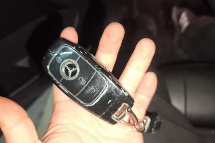 Used Mercedes-Benz E-Class 2018 E 200 Convertible Coupe Vehicle Key