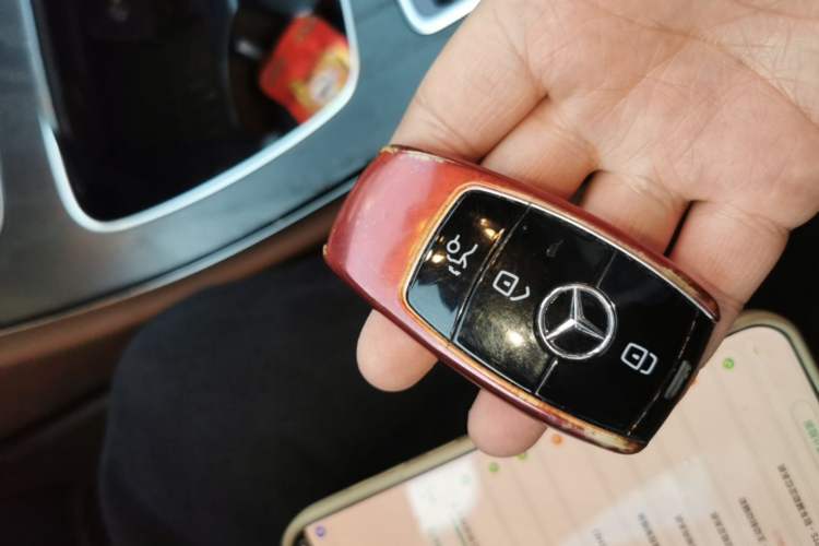 Used Mercedes-Benz E-Class 2018 E 200 Sport Edition Vehicle Key