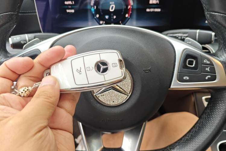Used Mercedes-Benz E-Class 2018 E 200 L Sport Edition Vehicle Key