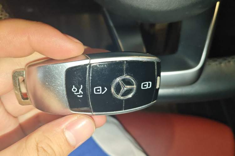 Used Mercedes-Benz E-Class 2018 E 200 Coupe Vehicle Key