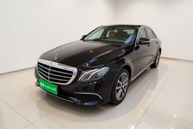 Mercedes-Benz E-Class 2019 Facelifted E 300 L Stylish Version مستعملة