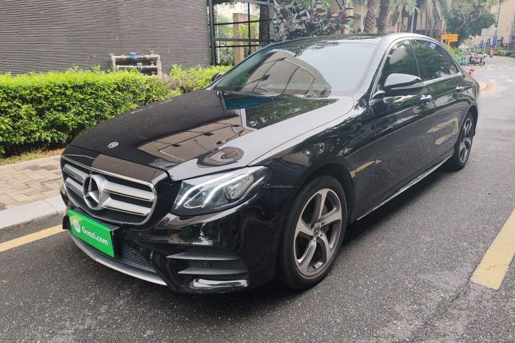 Used Mercedes-Benz E-Class 2019 E 300 L Sporty and Stylish Model Guazi used car, China used car export, Used car for sale, Used cars, Cheapest cars for sale