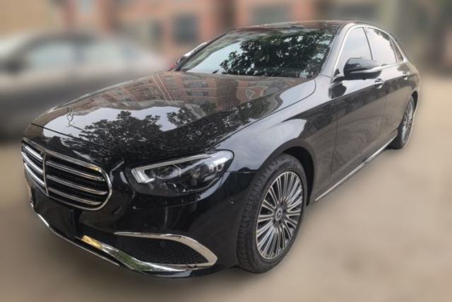Used Mercedes-Benz E-Class 2019 E 300 L Sporty and Stylish Model