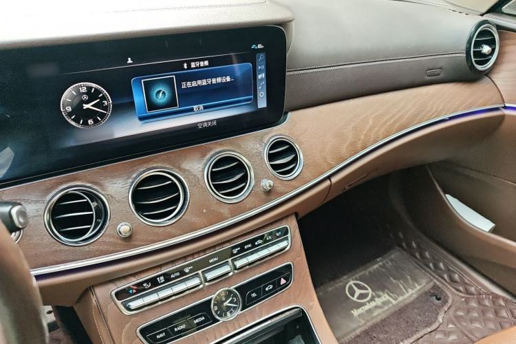 Used Mercedes-Benz E-Class 2019 Facelifted E 300 L Stylish Version Audio And AC Panel