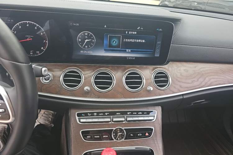 Used Mercedes-Benz E-Class 2019 E 200 L Audio And AC Panel