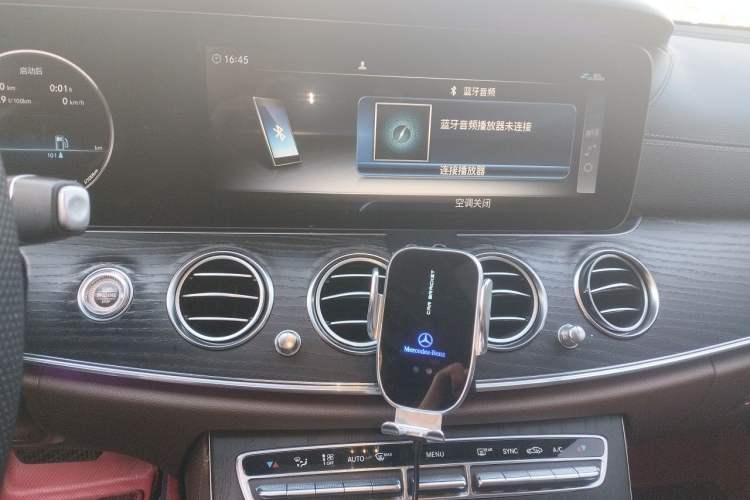 Used Mercedes-Benz E-Class 2019 Restyled E 300 L Sport Luxury Edition Audio And AC Panel