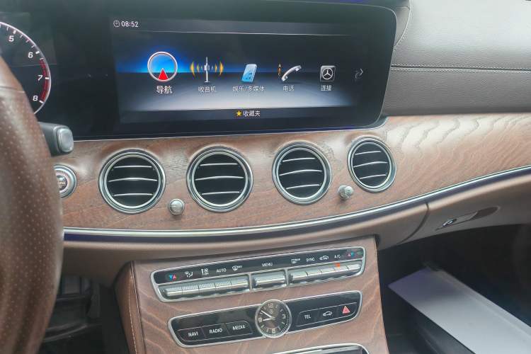 Used Mercedes-Benz E-Class 2019 Facelifted E 300 L Stylish Version Audio And AC Panel